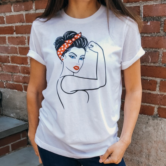 Canvas Bella Tops - NWT Rosie Graphic Tee